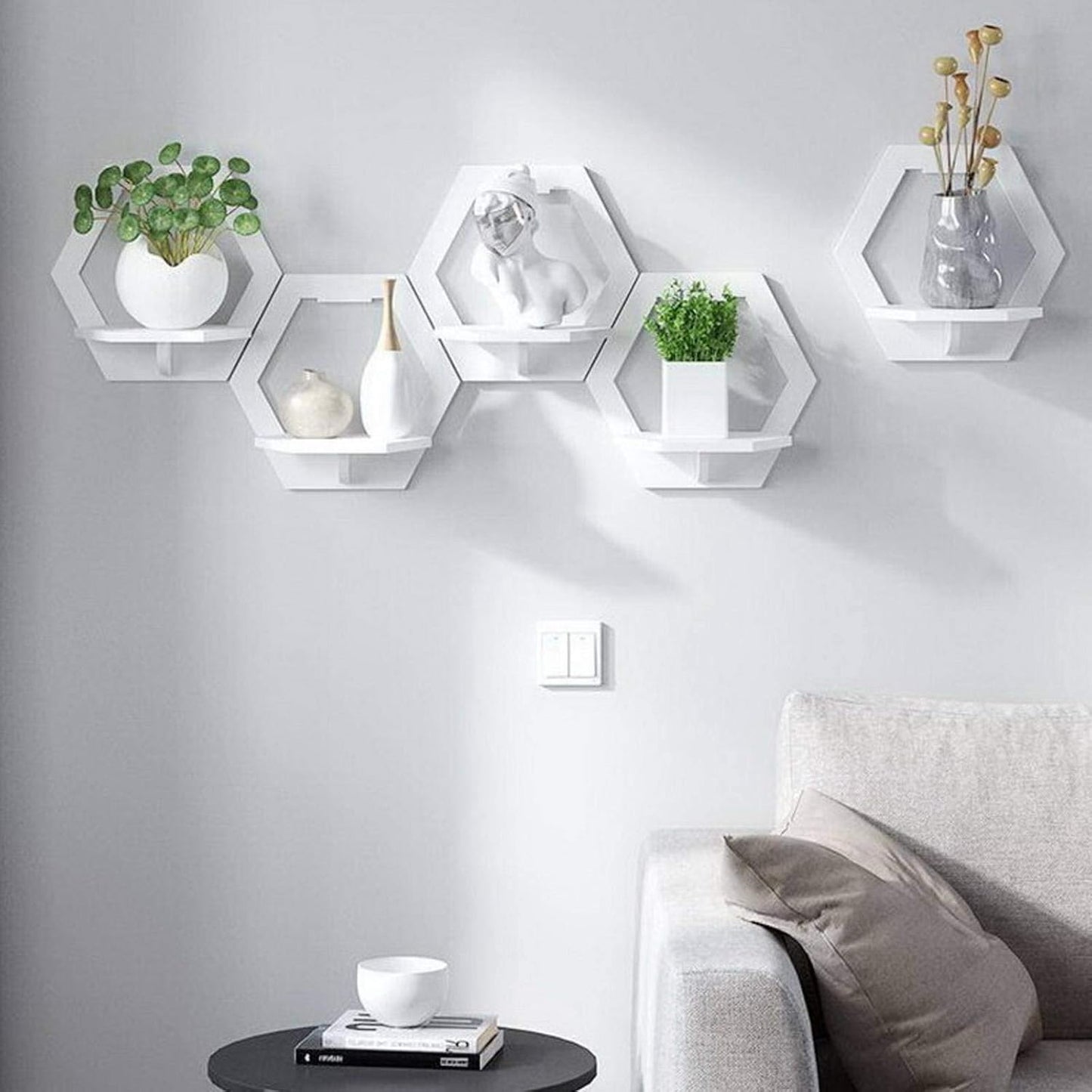 Etajera de Perete Hexagonala Alba - Suport Decorativ pentru Flori si Rame Foto