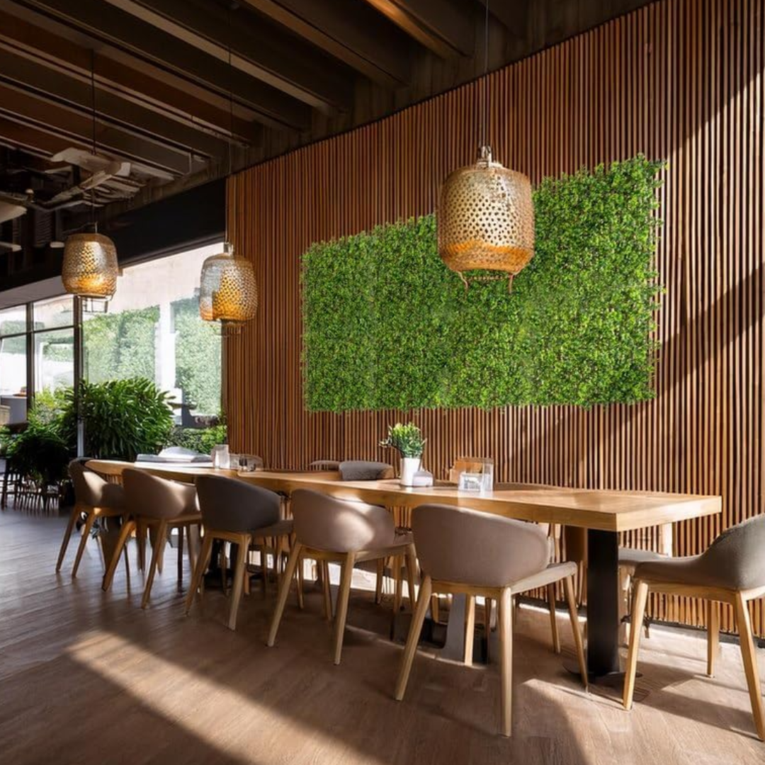 Panou Verde Artificial pentru Perete 40x60cm - Decoratiune Premium cu Plante Artificiale Dense