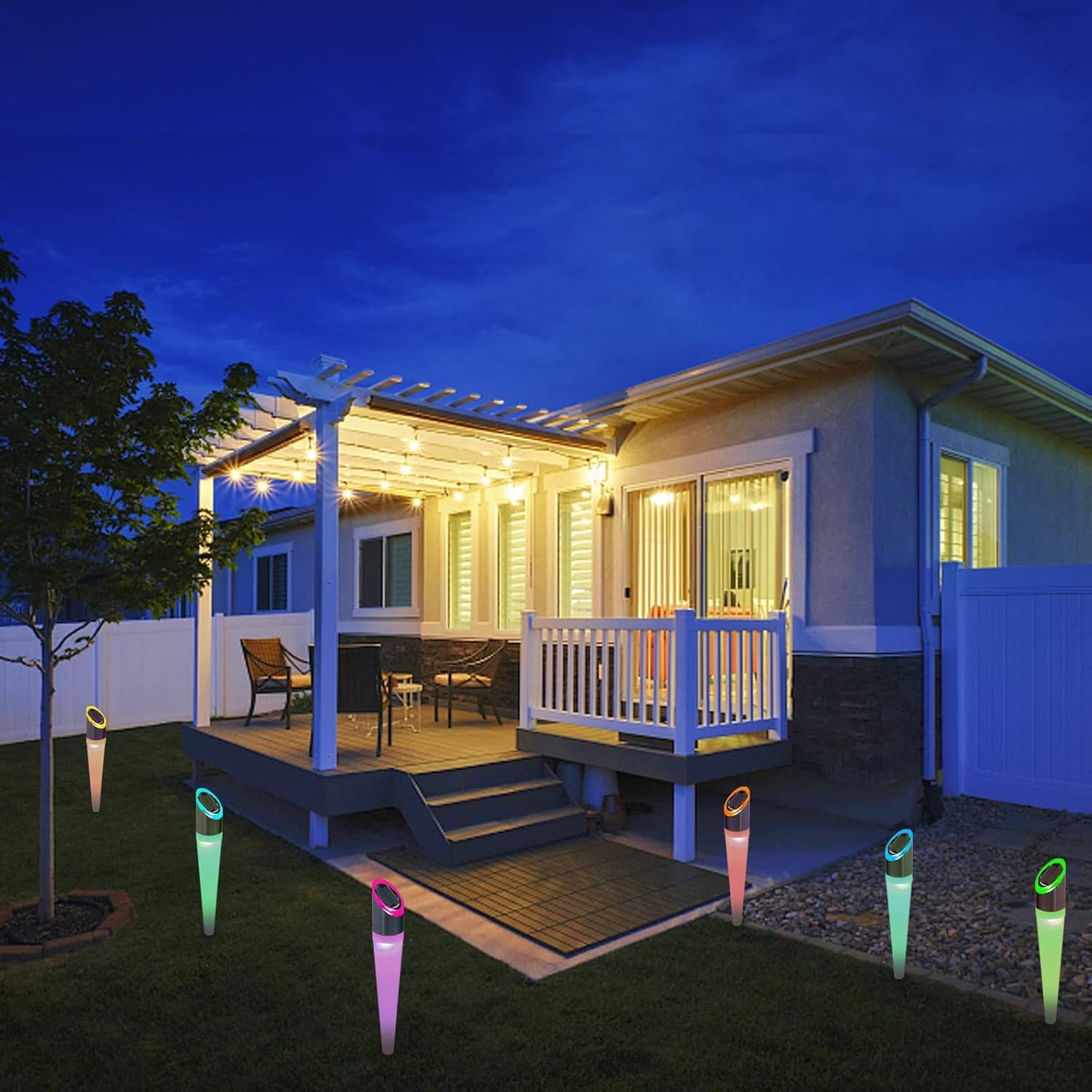 Set 4 Lampi Solare LED Decorative pentru Gradina - RGB + Alb, Rezistente IP65, Incarcare Solara