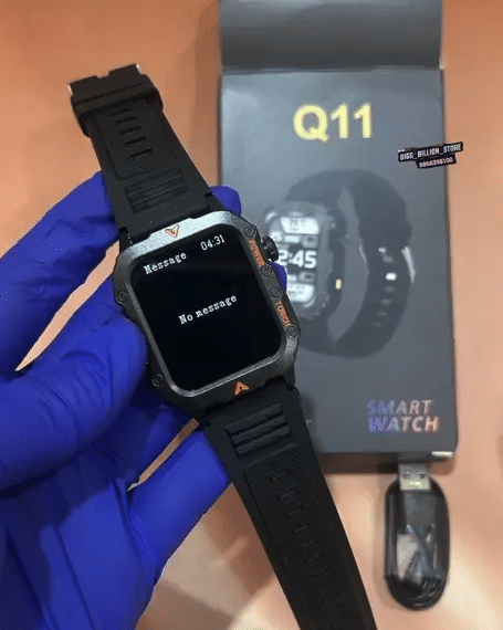 Smartwatch Unisex cu Funcție Apel – Stil și Tehnologie la Super Preț, negru