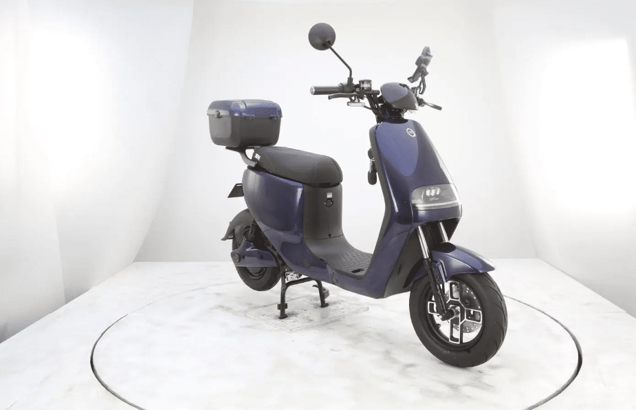 Scuter Electric albastru 48V 30Ah Limitat 25 km/h, Autonomie 90 km, Fără permis